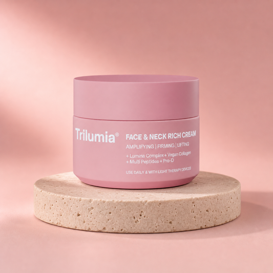 ✨Light Therapy Boosting Face & Neck Cream