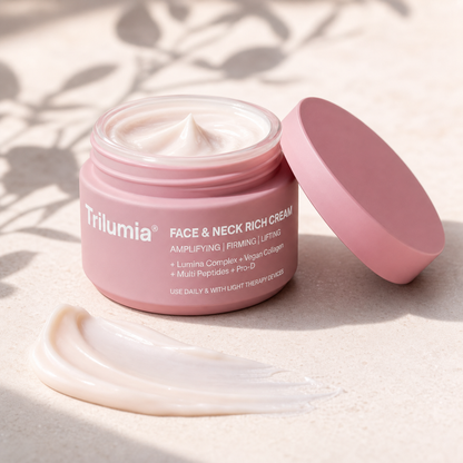 ✨Light Therapy Boosting Face & Neck Cream